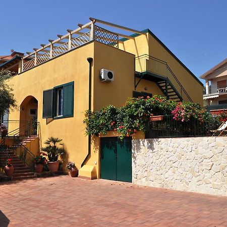 B&B Stella Marina Aci Trezza Εξωτερικό φωτογραφία